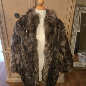 Chic Topaz Raccoon Fur Jacket in Rich Brown